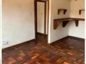 2 Bedroom Flat & Apartment